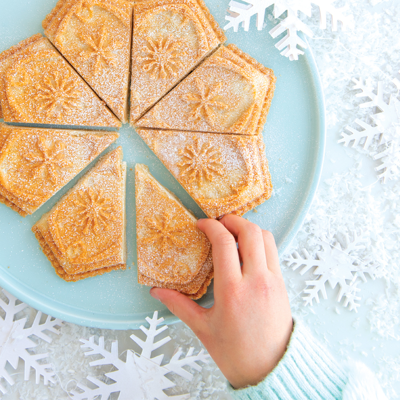 Sweet Snowflakes Shortbread Pan