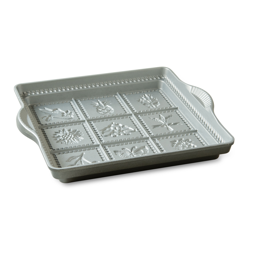 Nordic Ware Cast-Iron Aluminum 9-by-9-Inch English Shortbread Pan