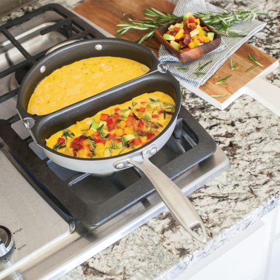 Italian Frittata/Omelet Pan International Cookware Nordic Ware