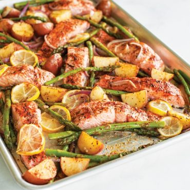 Baked salmon and vegetables sheet pan meal