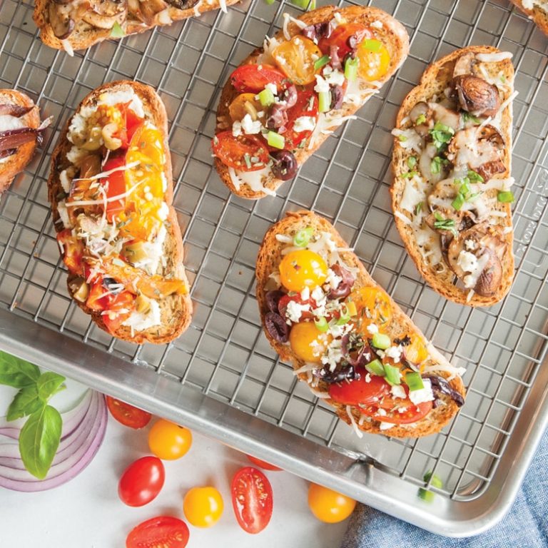 Large Baking & Cooling Grid Bakeware Accessories | Nordic Ware