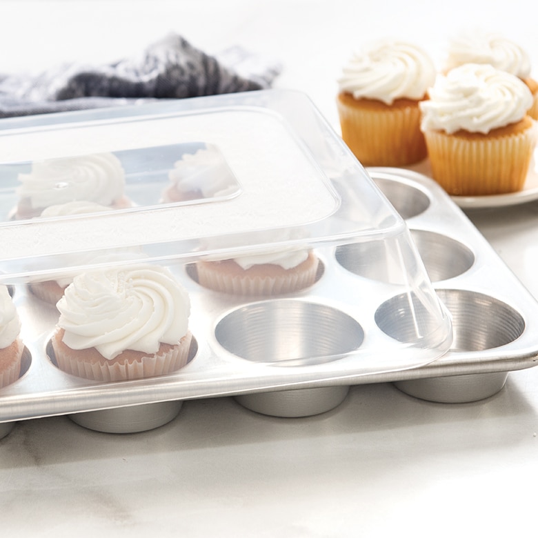 Naturals® 12 Cavity Muffin Pan with HighDomed Lid Nordic Ware