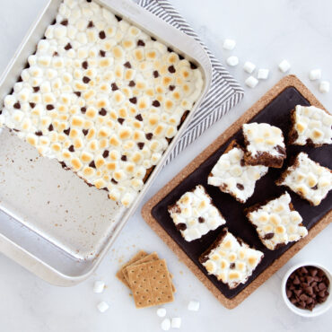Nordic Ware aluminum covered baking pan with smores bars