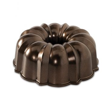 Cast aluminum traditional Bundt® cake pan, bronze exterior, nonstick interior
