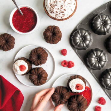 bundt brownie bites made with nordic ware bundt brownie pan