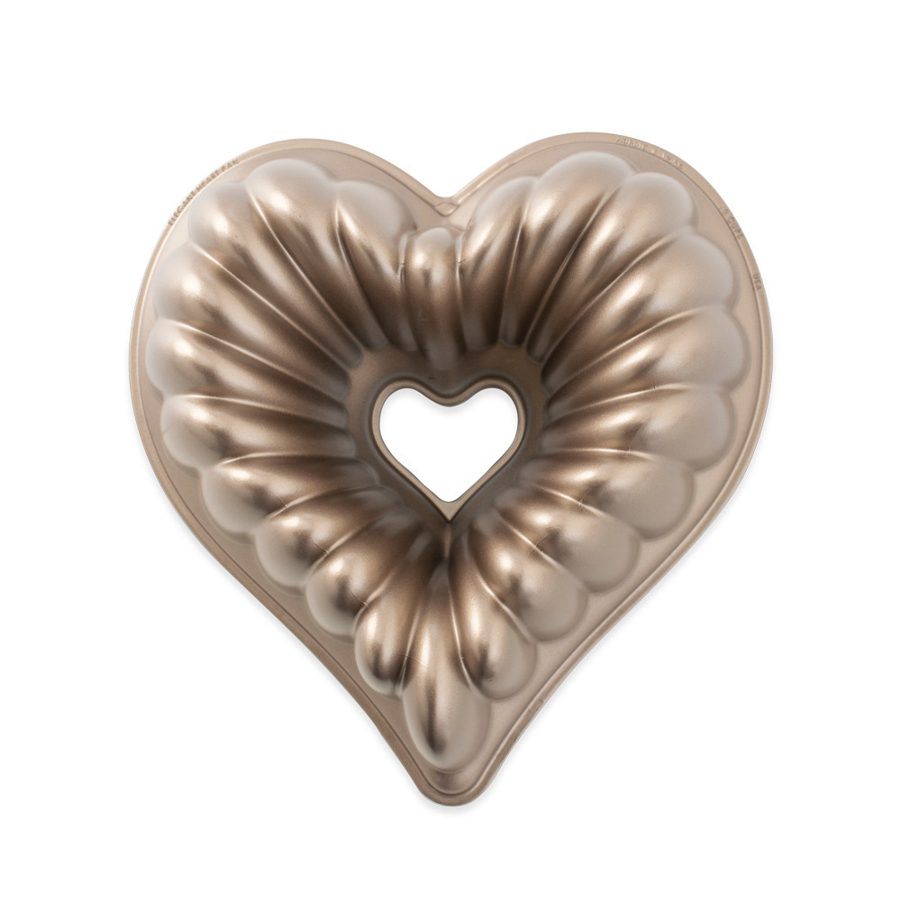 10 Cup Elegant Heart Bundt® Pan View 1