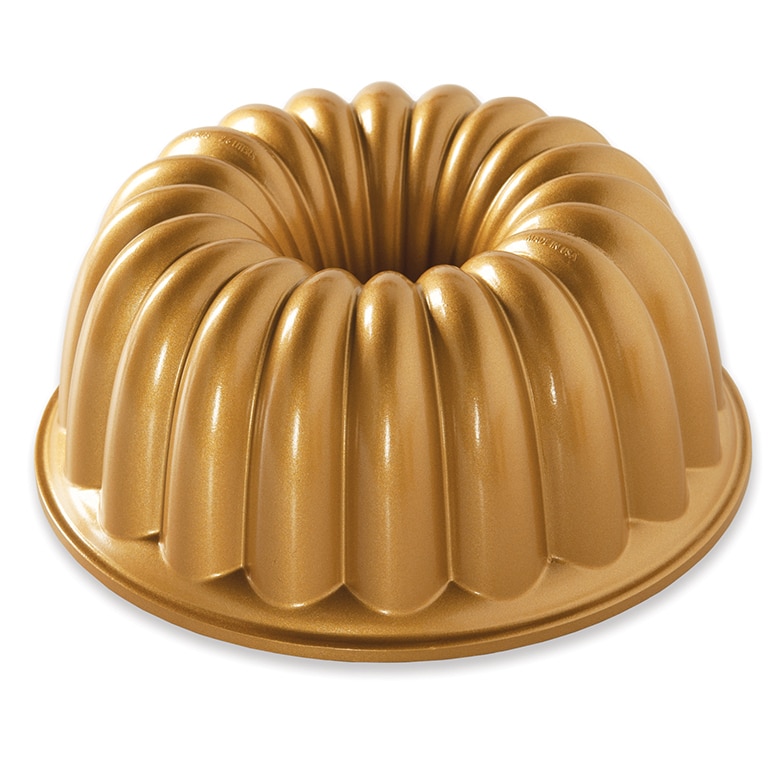 Nordic Ware Swirl Bundt Pan