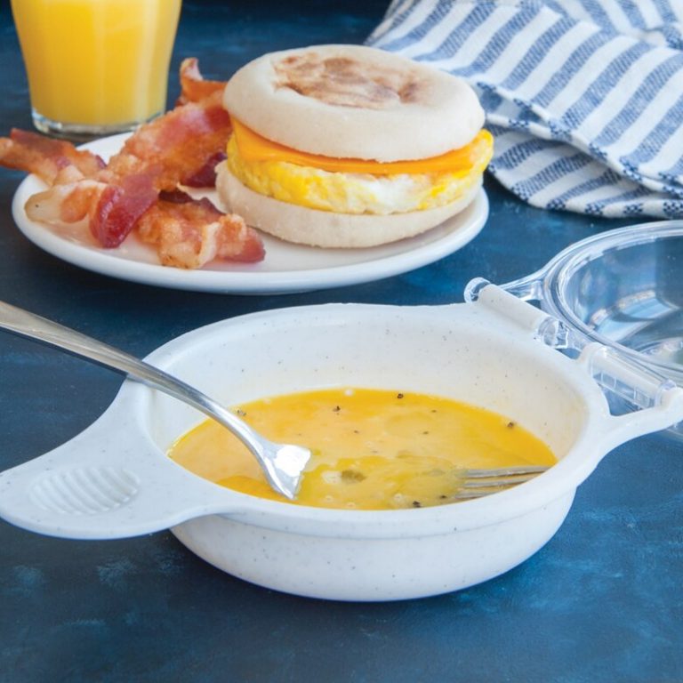 Eggs 'N Muffin Breakfast Pan | Microwave Cookware | Nordic Ware