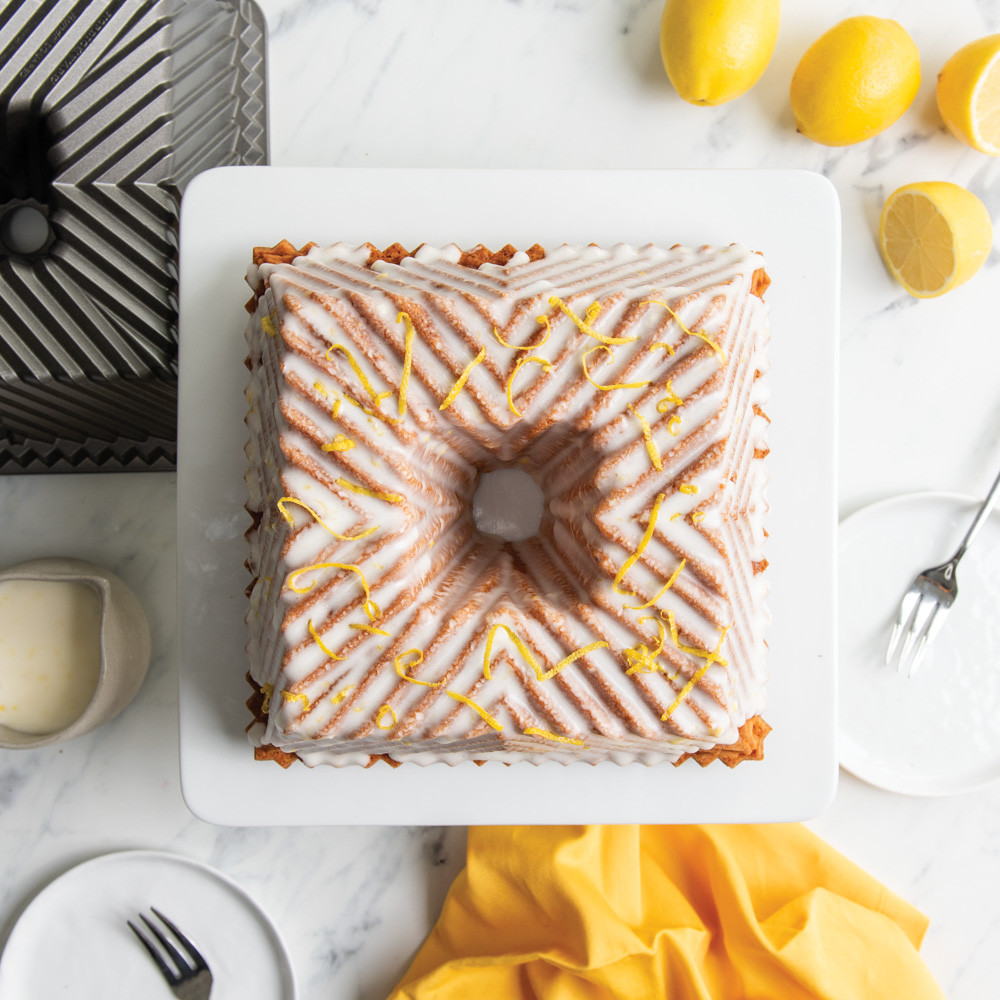 Bundt® Squared Pan View 2