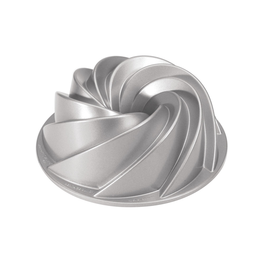 Silver Heritage Bundt® Pan View 1