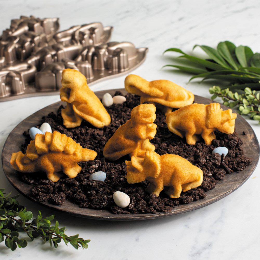 Dinosaur Cakelet Pan View 2