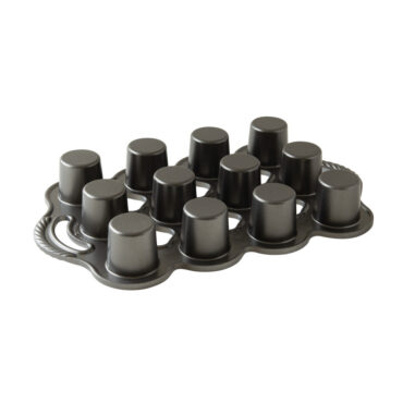 Nordic Ware aluminum petite popover pan with six deep cups, natural silver finish