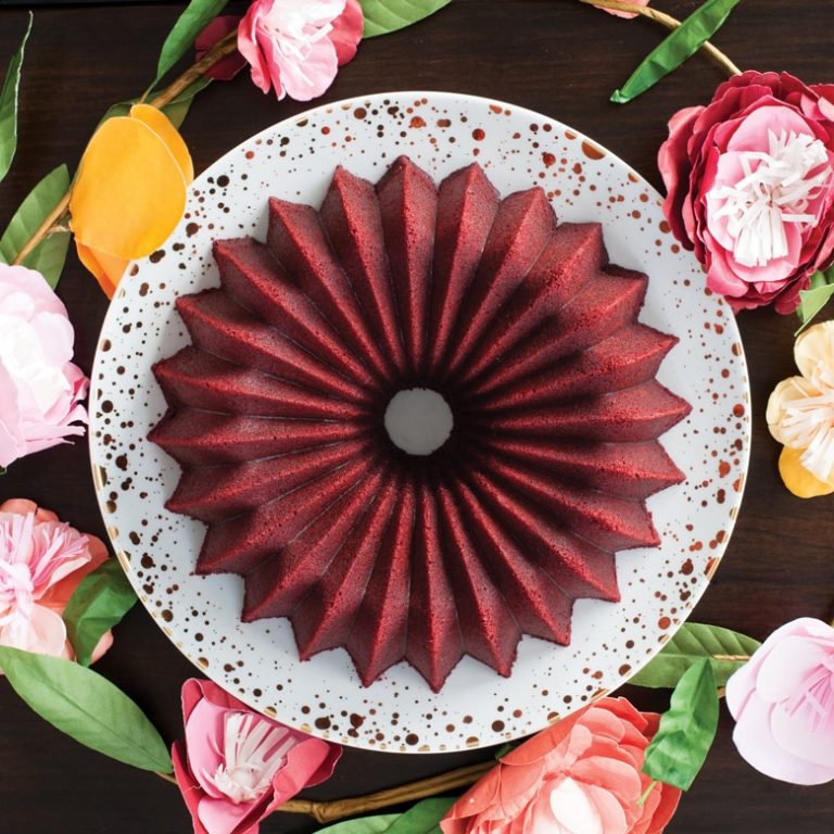 Brilliance Bundt® Pan Cast Aluminum Bakeware Nordic Ware