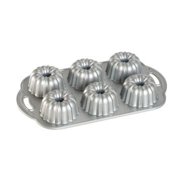 Nordic Ware Anniversary Bundtlette pan, aluminum mini bundt mold with decorative fluted design, silver finish