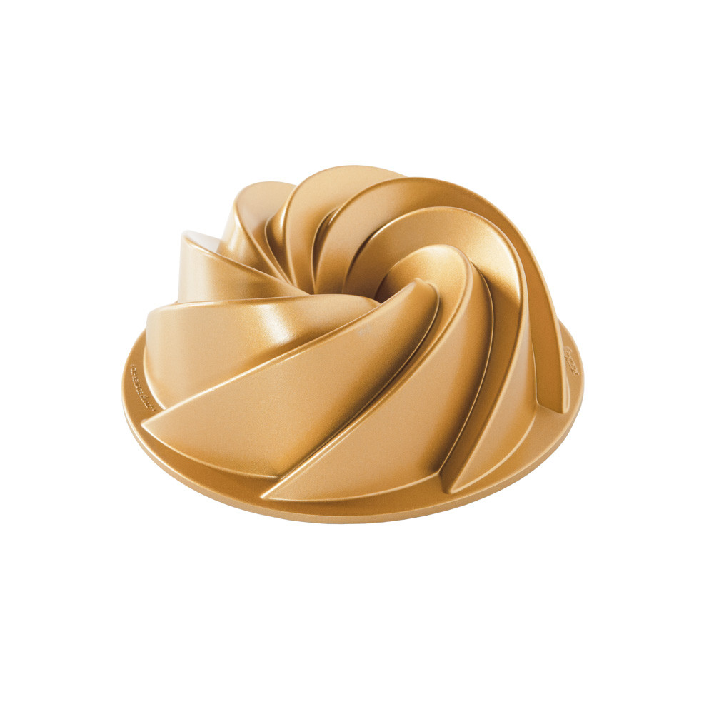 6 Cup Heritage Bundt® Pan View 1