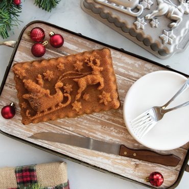 Holiday Mini Baking Pan Christmas Loaf Nordic Ware Cake Pans Cast Aluminum 