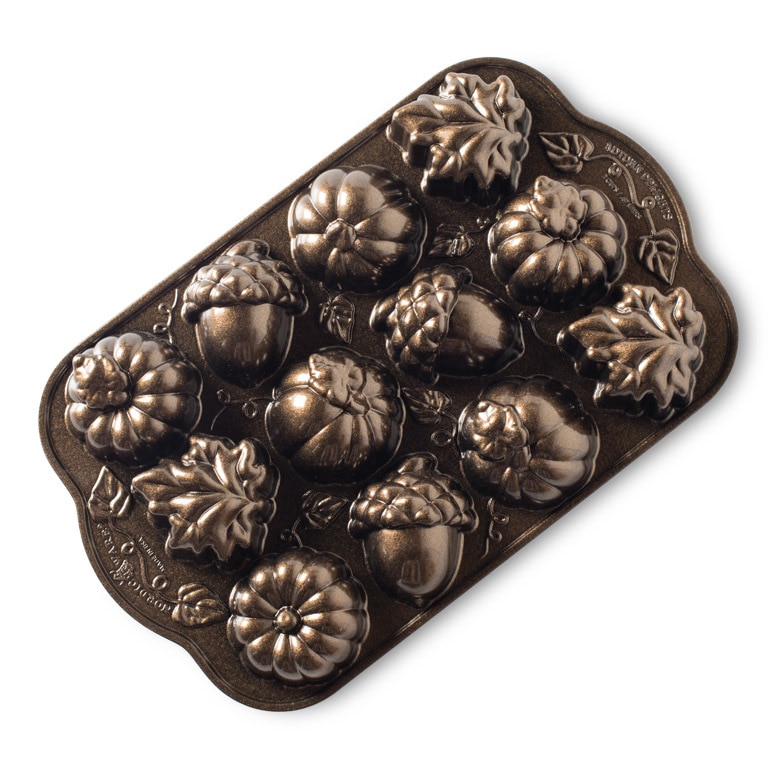 Sunflower Cakelet Pan – Honeycomb Kitchen Shop