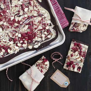 Visit Matcha & Raspberry Chocolate Bark Recipe