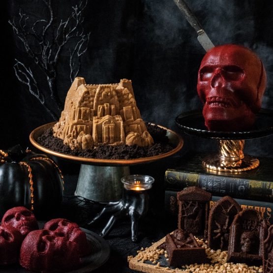 Haunted Manor Bundt® Pan Cast Aluminum Bakeware Nordic Ware