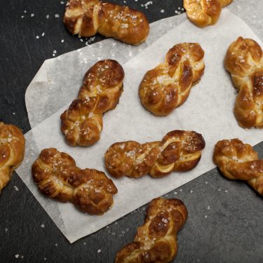 Visit Homemade Soft Pretzels Recipe