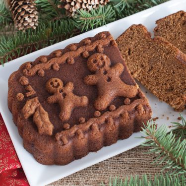 Gingerbread Family Cake