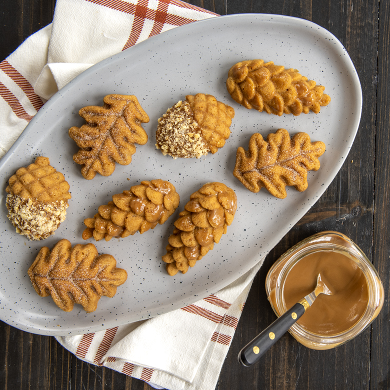 Espresso Walnut Woodland Cakelets