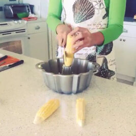 Woman Shares Amazing Hack To Strip Corn Ears Using Everyday Kitchen Item