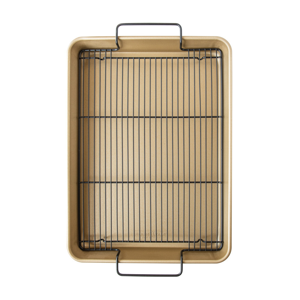 Nonstick High-Sided Oven Crisp Baking Tray View 1