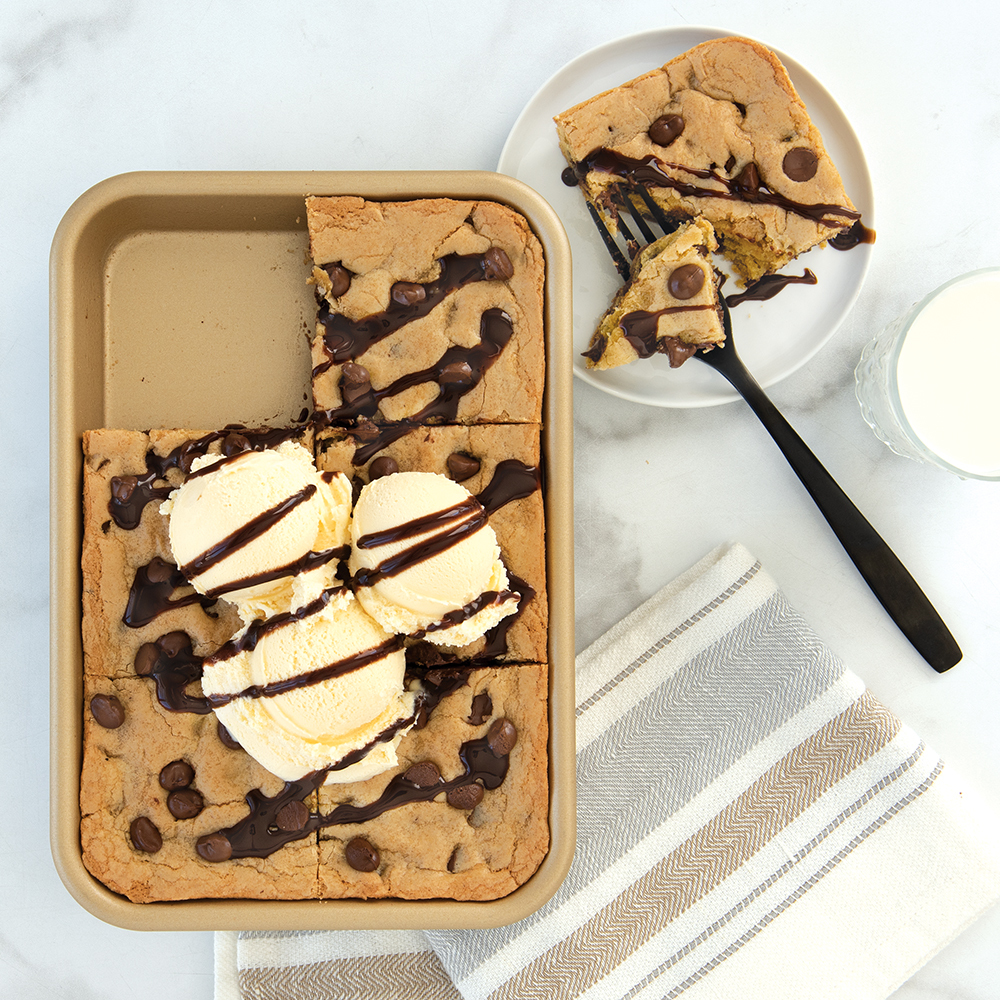 Naturals® Nonstick Eighth Sheet with baked cookie and ice cream