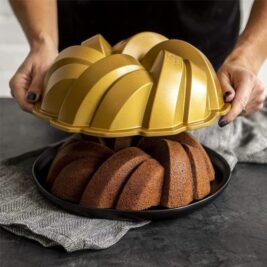 24 Gifts for Cake Bakers