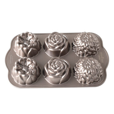 Floral Cakelet Product Image