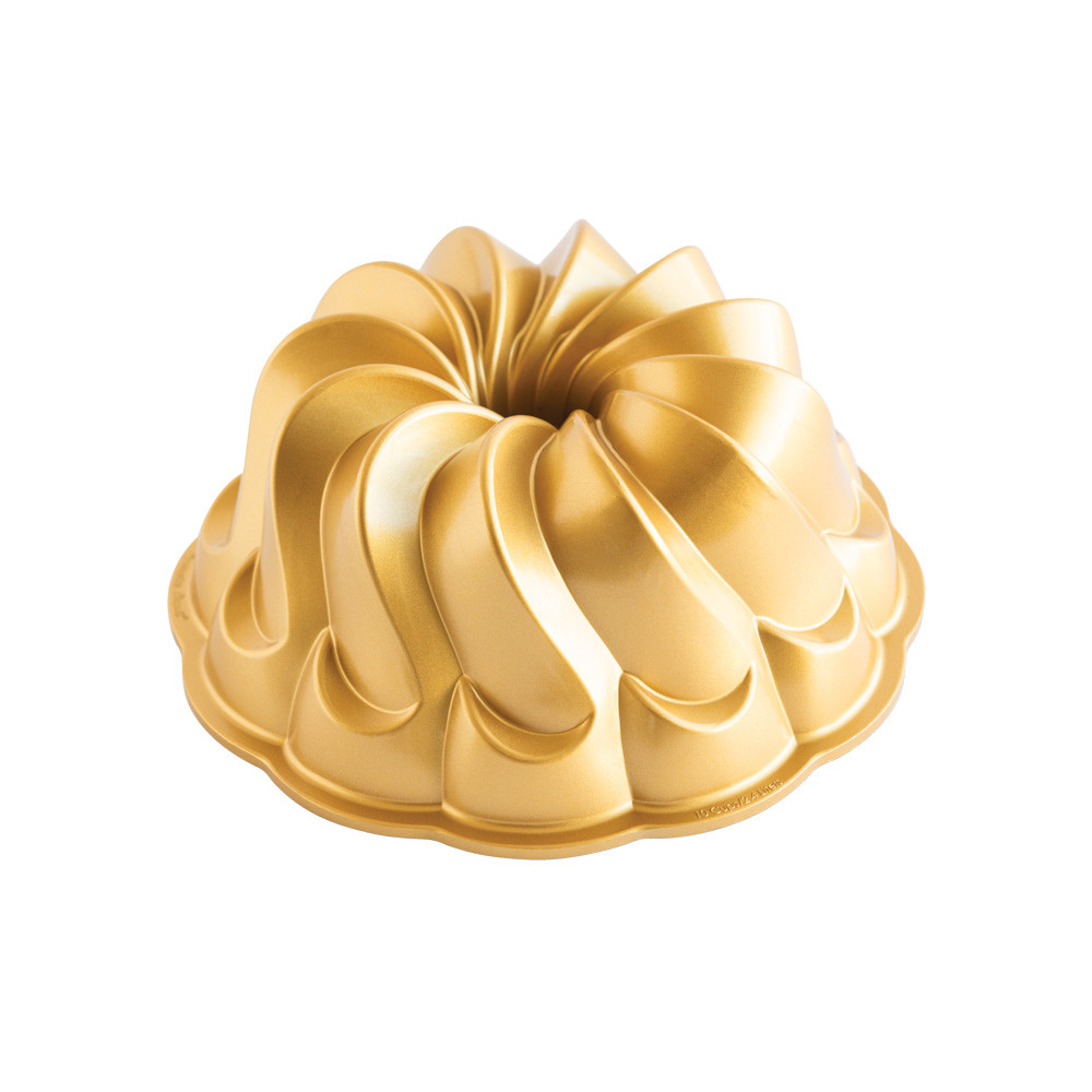 Pirouette Bundt® Pan View 1