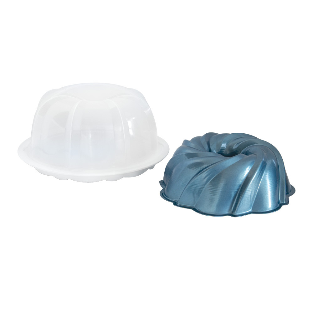 Formed Swirl Bundt® Pan with Cake Keeper View 1