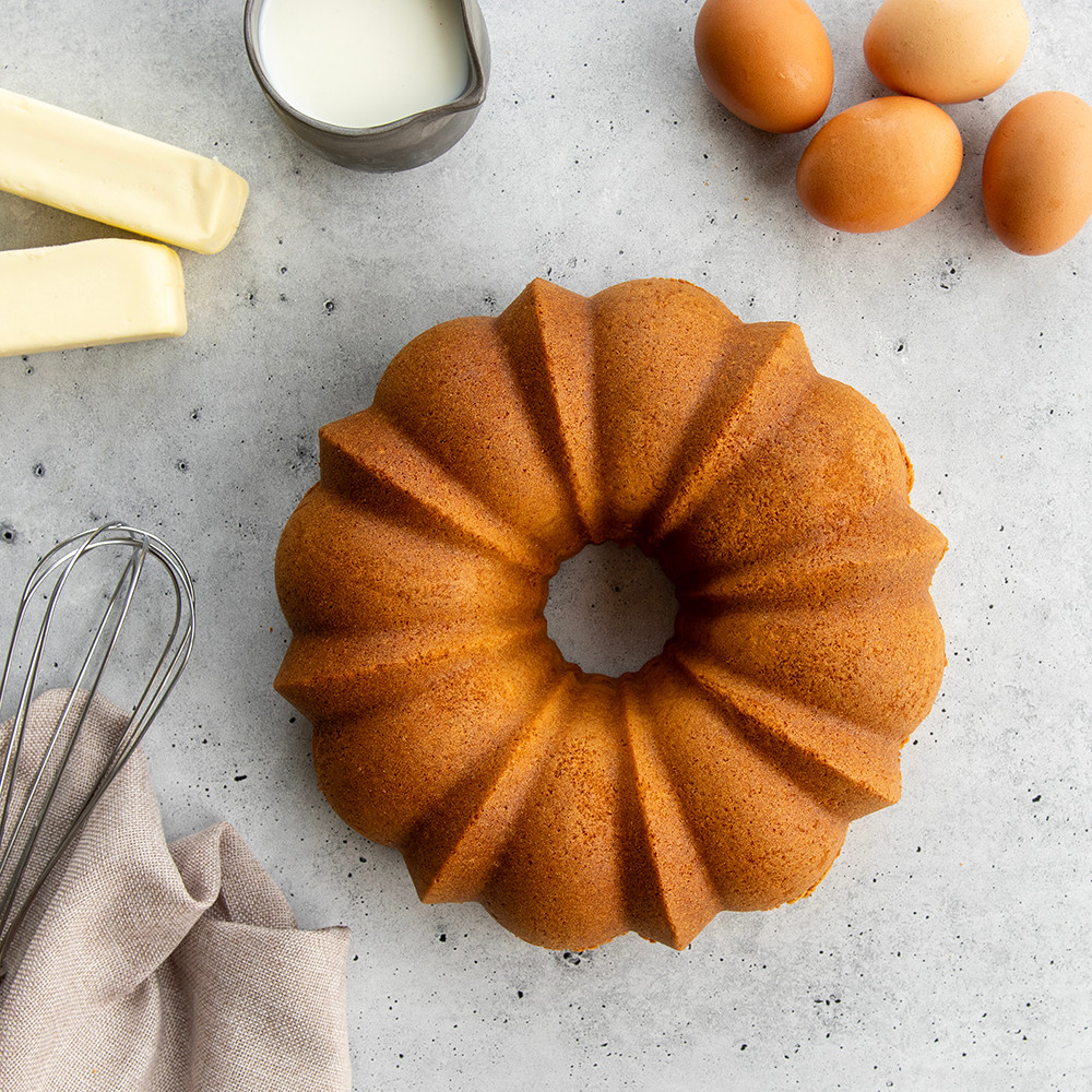 12 Cup Formed Bundt® Pan with Vanilla Bean Cake Mix View 2