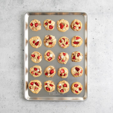 big sheet pan with cookies