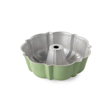 6 Cup Bundt Pan interior