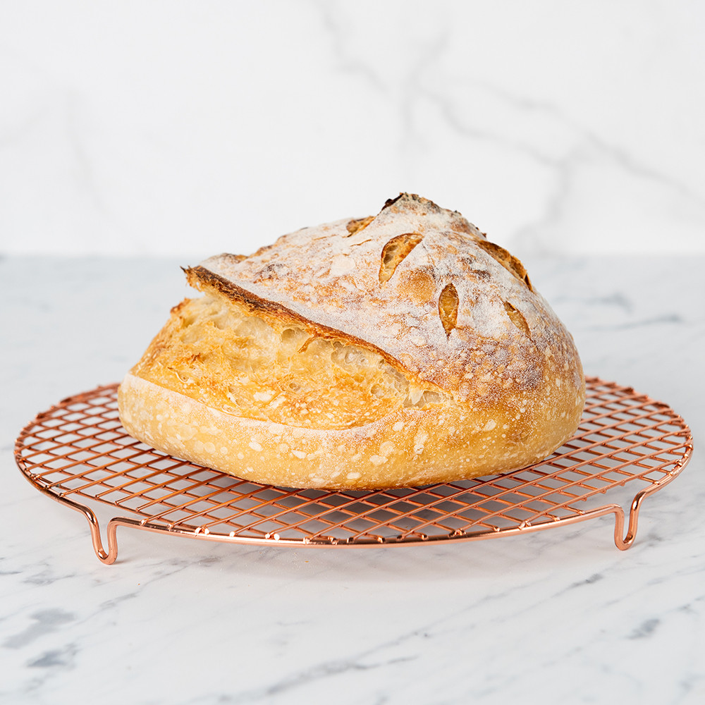 ノルディックウェアー Simply Sourdough Pan with Lid | Bakeware Accessories | Nordic Ware