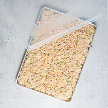 Big Sheet with Lid filled with rice crispy treats