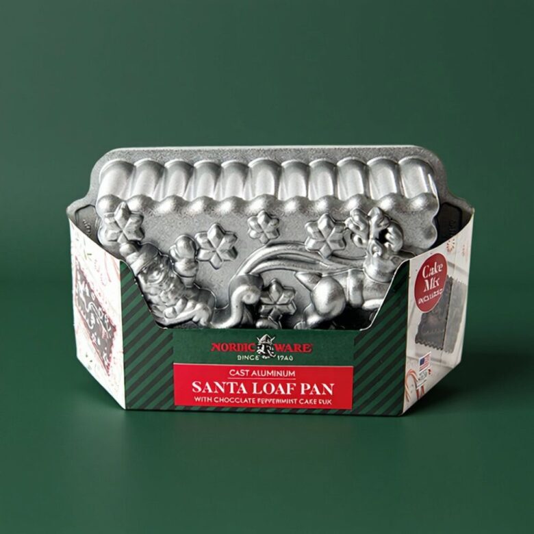  Image of Santa Sleigh Loaf and Mix Set on a green background