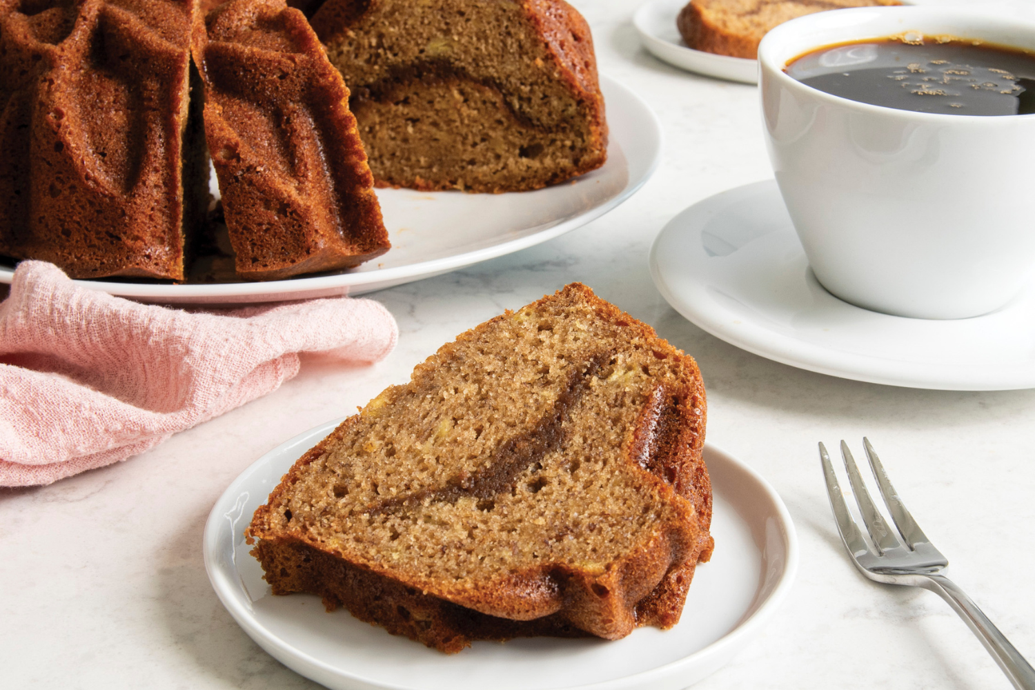 Banana Bread Laurel Wreath Bundt Cake 