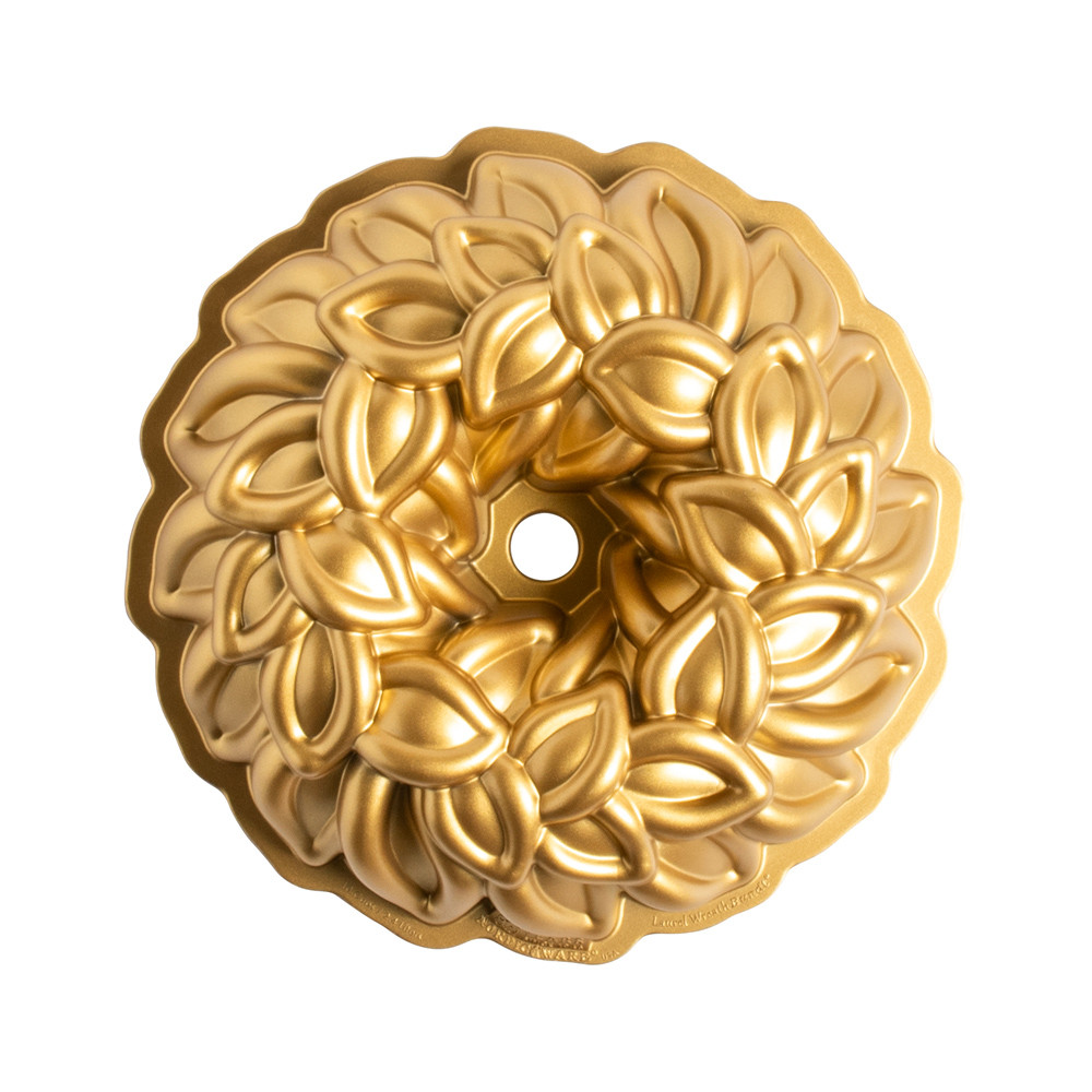 Laurel Wreath Bundt® Pan View 1