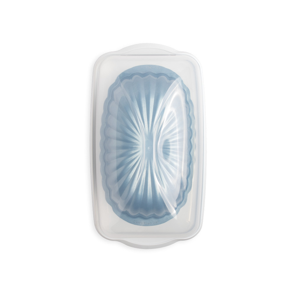 Northern Lights™ Fluted Loaf Pan & Keeper View 2