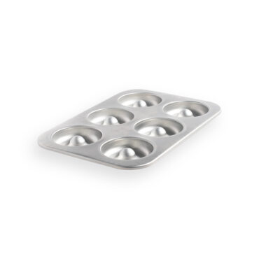 sourdough bagel pan on white background