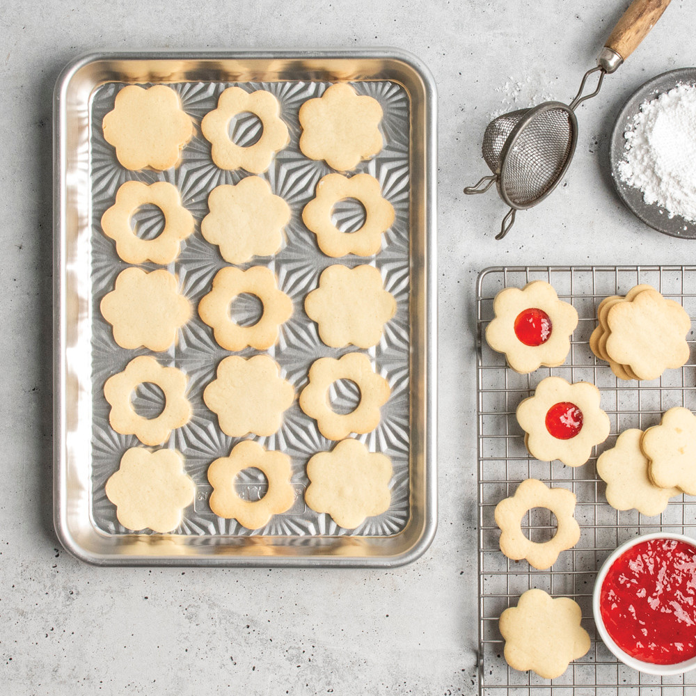 Naturals® Vintage Starburst Quarter Sheet Pan View 2