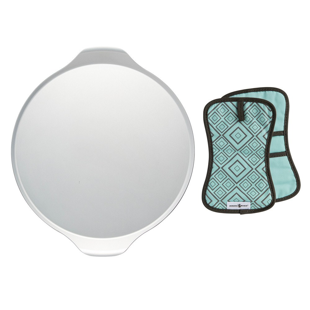 3 Piece Pizza Baking Steel and Hot Pad Set View 1
