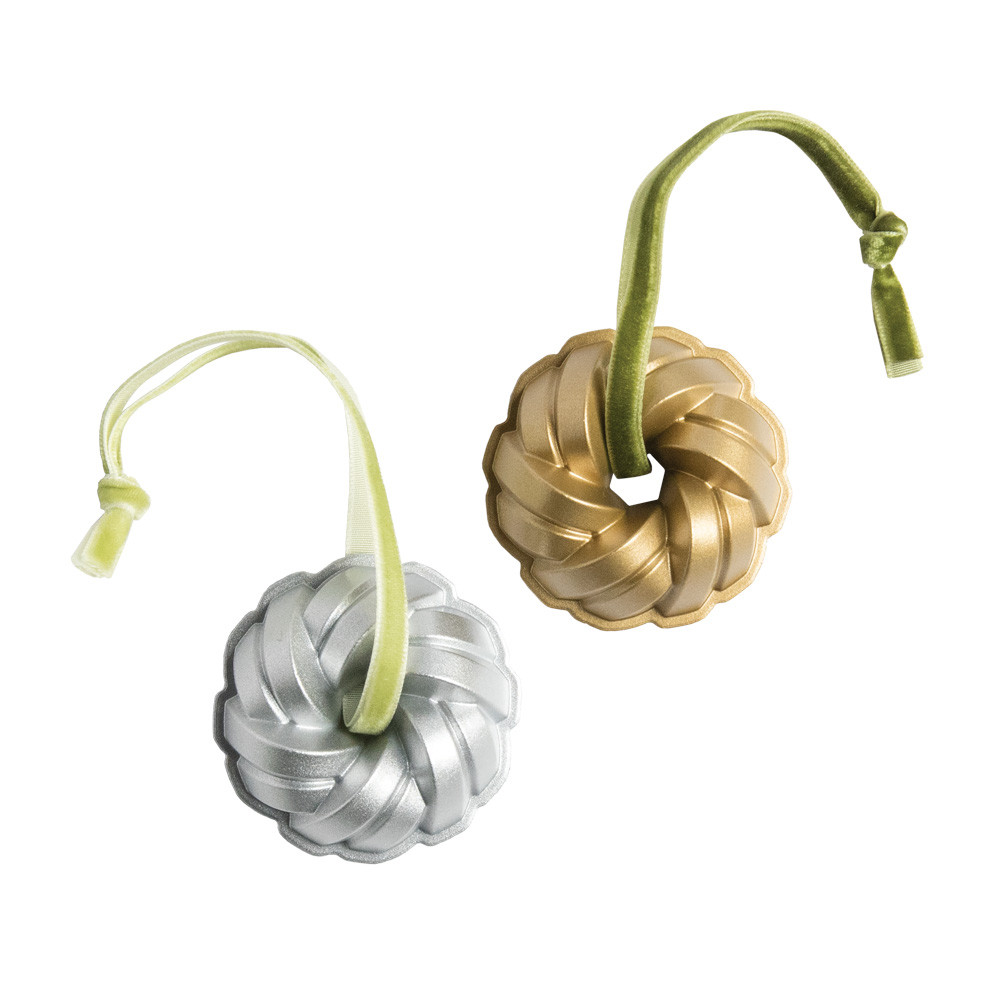Set of 2 Collectible Cast Ornaments, Braided Bundt® View 1