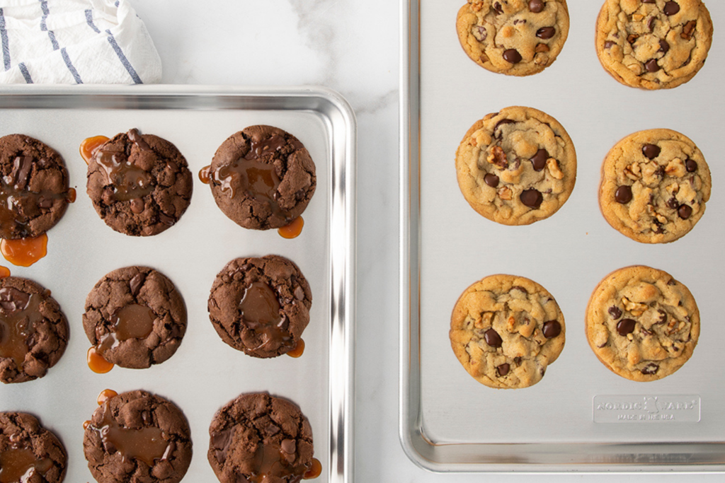 Cookie Sheet Buyer's Guide: Aluminum, Nonstick, or Insulated — Which Is Best?